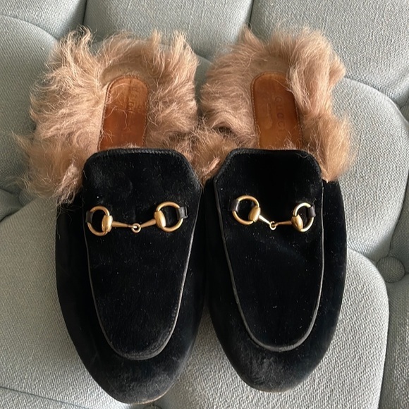 Gucci Shoes - Gucci Princetown Velvet Fur Mules